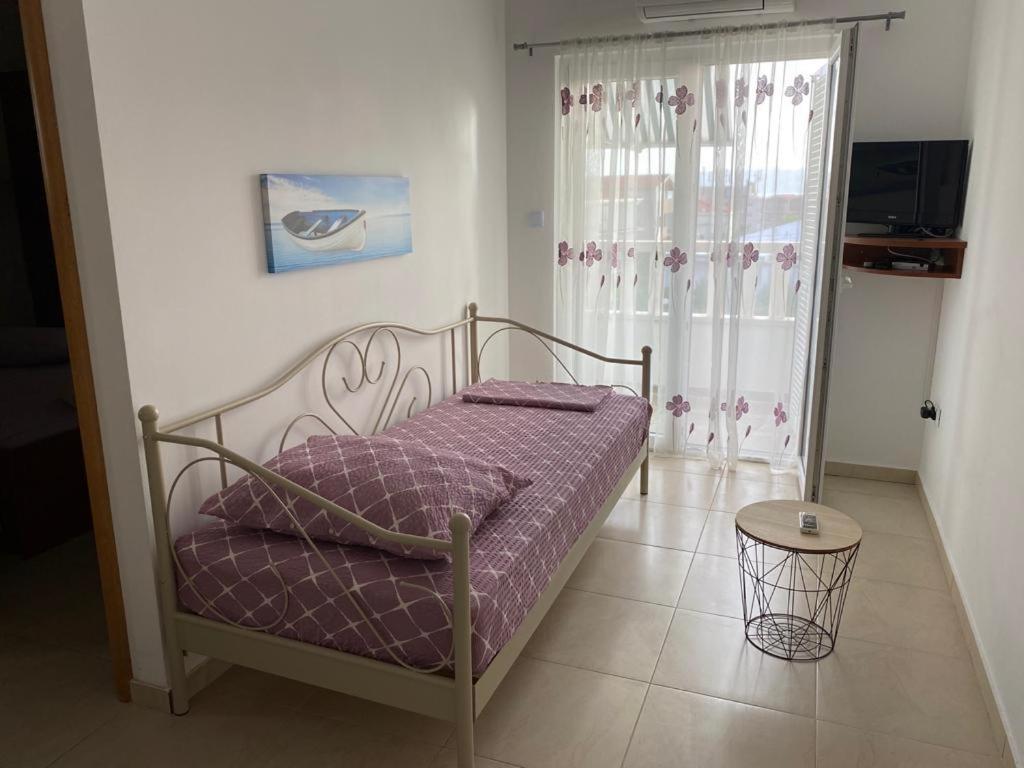 Apartmani Znaor Baška Voda Kültér fotó